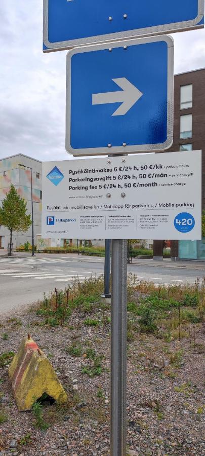 Ruby Studio 5Min To Vantaa Airport And 20Min To Helsinki Center Apartment Ngoại thất bức ảnh